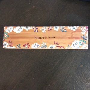 BUTTER LONDON EYESHADOW PALETTE
